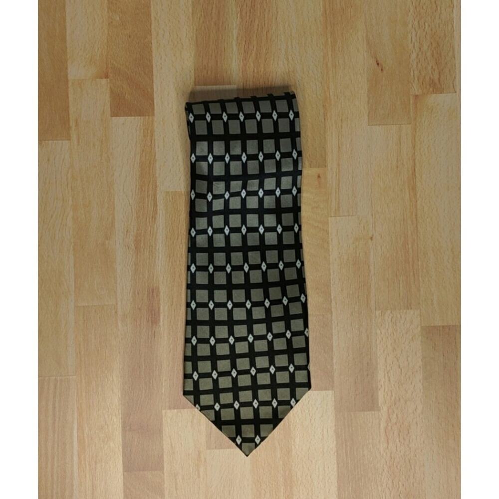 Tongue Tied Silk Tie - Size O/S - GUC